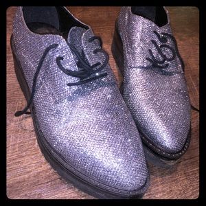 Sparkle platform shoes